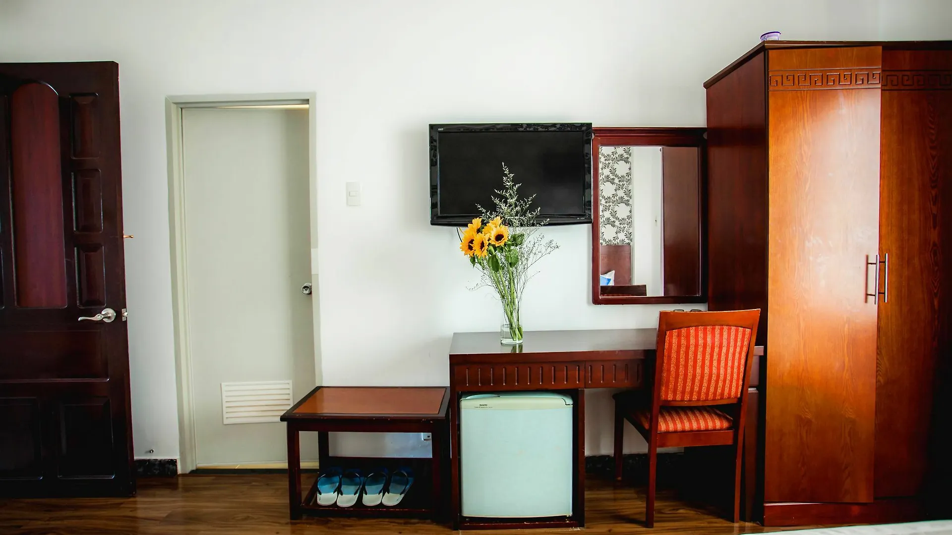 **  Victory Hotel Nha Trang Vietnam